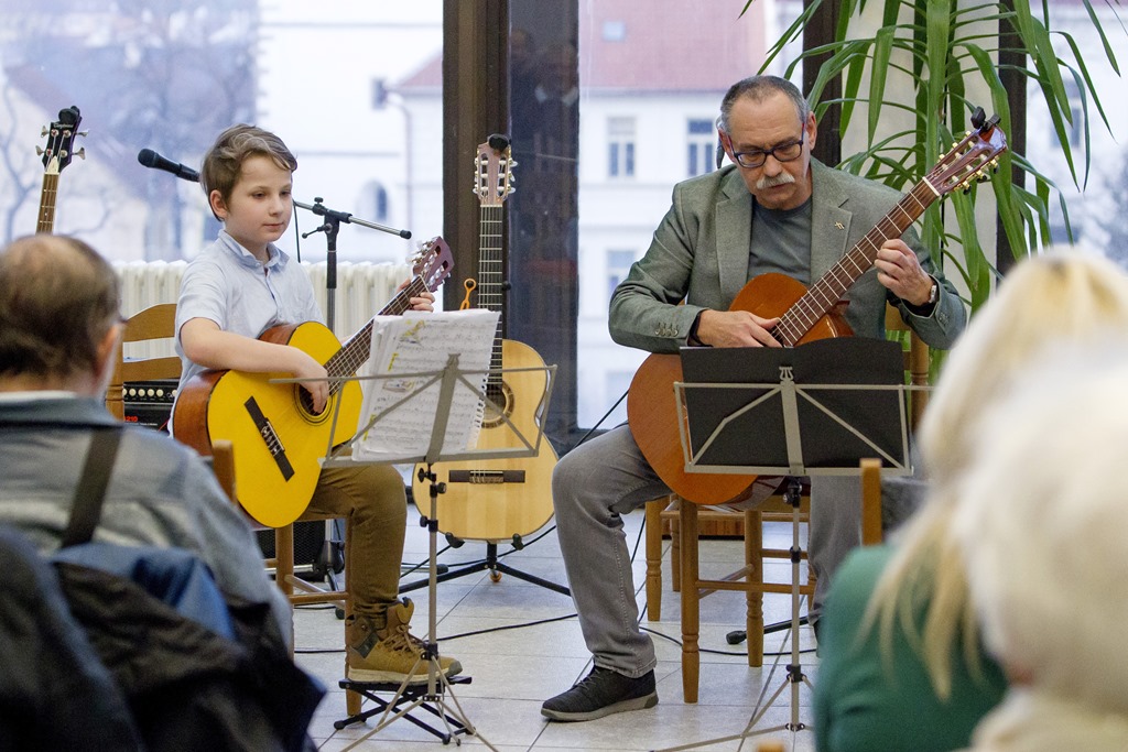 Koncert strunných nástrojů