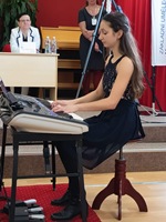 8f997d4a-e9dc-4b19-9ba6-1cf4aad730f0