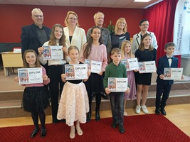 cf5826d1-b918-483a-820a-19da415fdb12 (1)