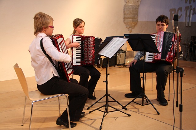 Akordeonové trio ZUŠ Třebíč - Mgr. D. Fialová